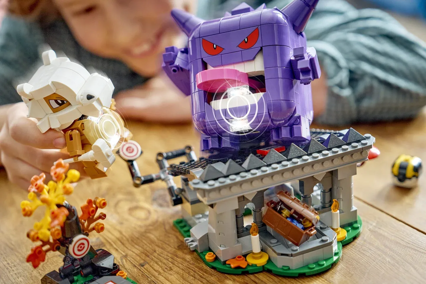 Cubone and Gengar's Spooky Showdown