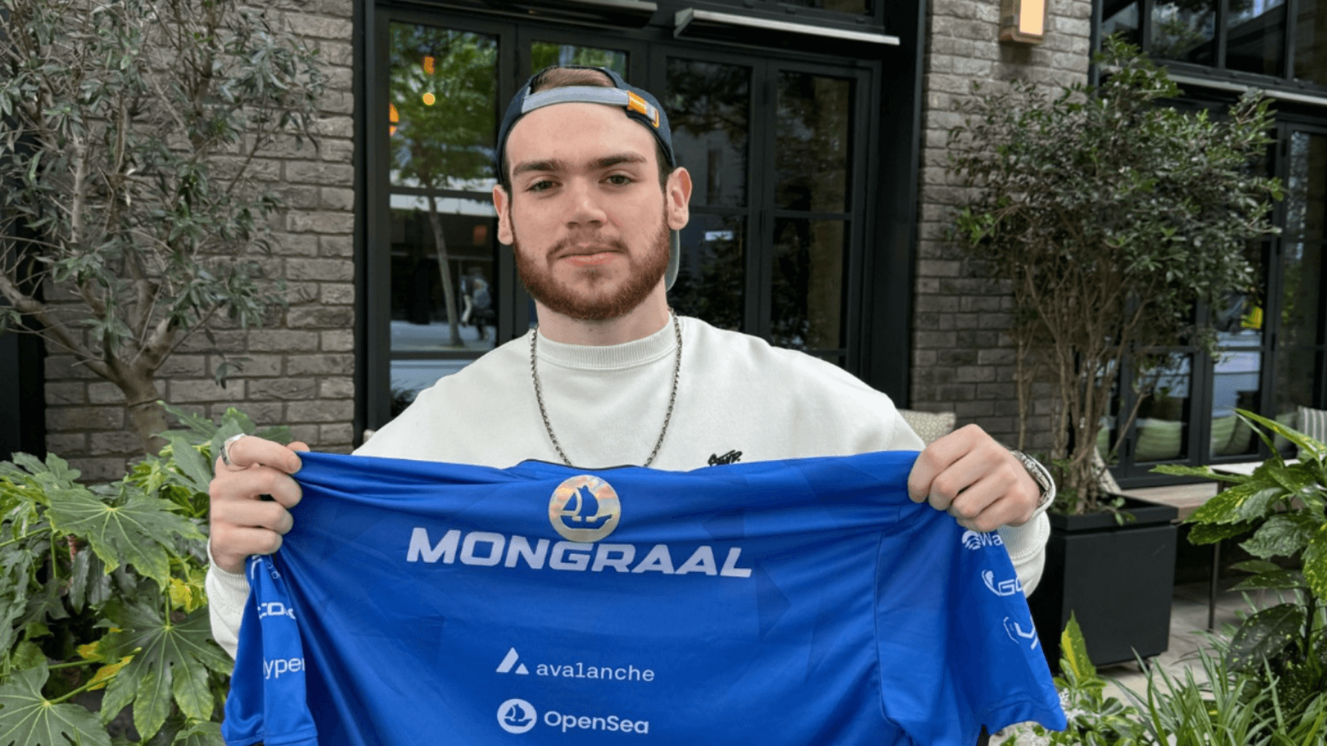 Fortnite Pro Mongraal OpenSea से जुड़े image