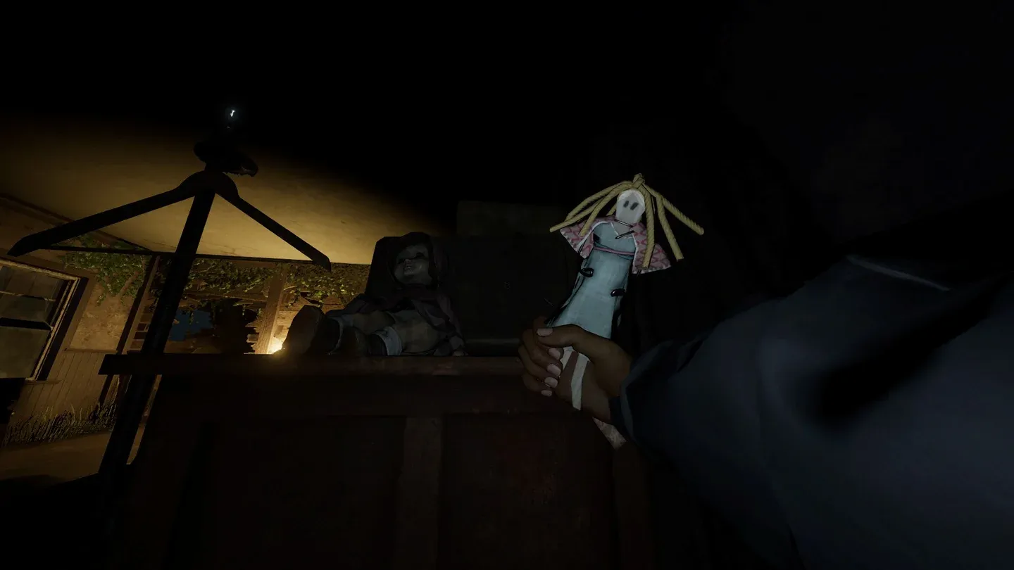 First floor Cat Doll spot