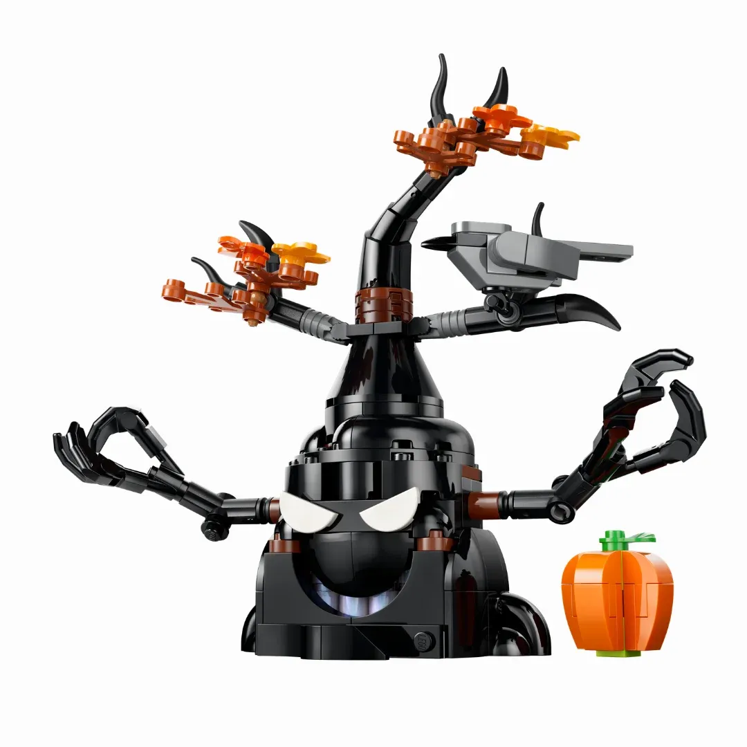 LEGO 40900 Scary Haunted Tree GWP revealed! - Jay's Brick Blog