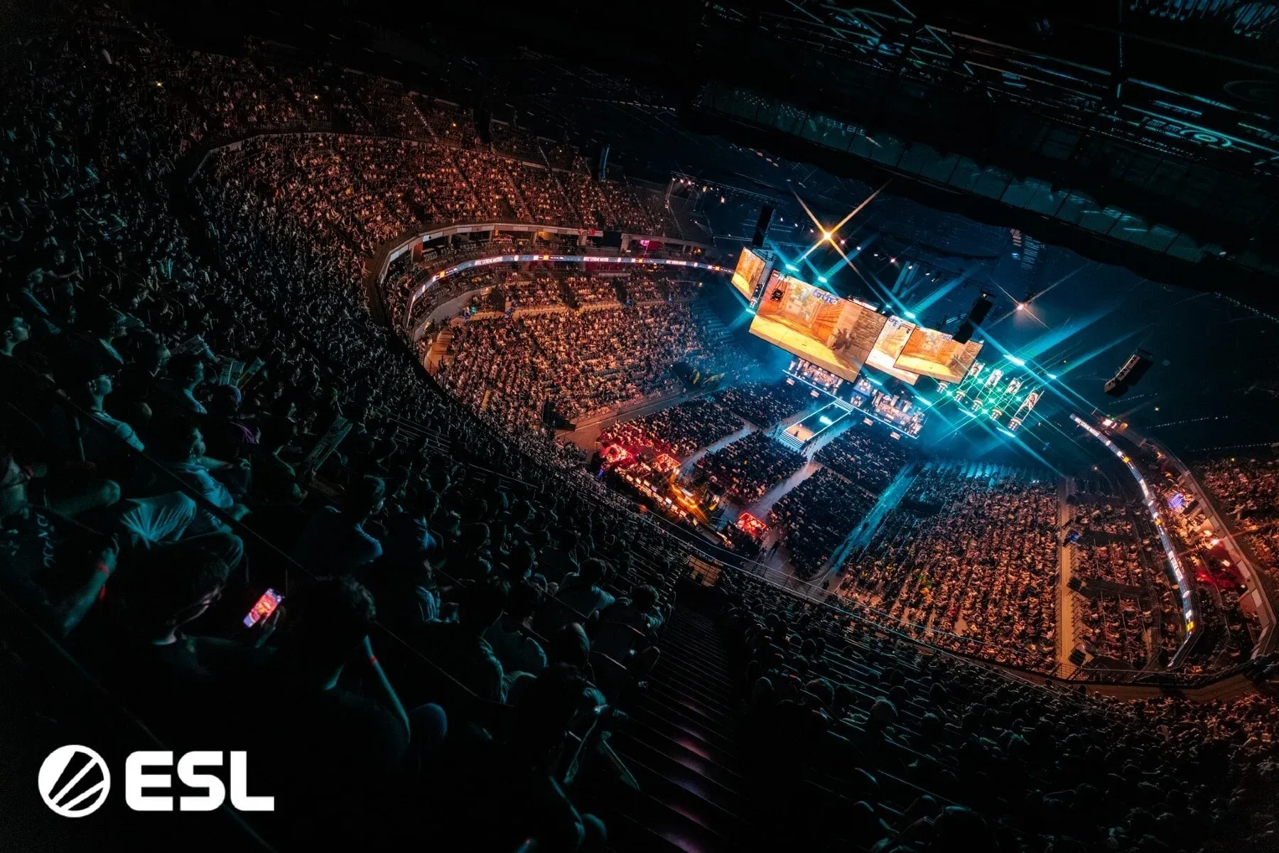 Logitech G Connect Brings $100,000 CS2 LAN to Warsaw This September