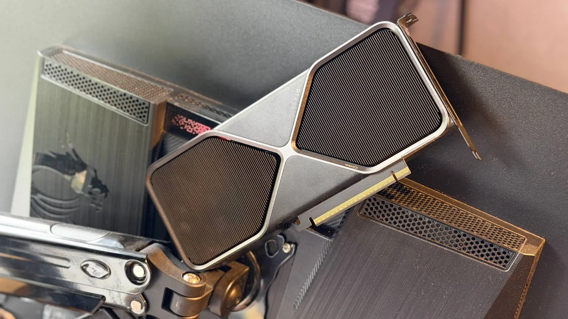 Gaming monitor with built-in GPU slot revealed at Computex