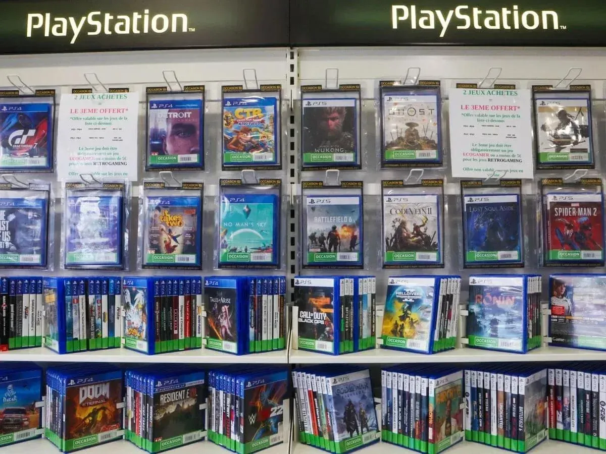 PlayStation underestimated the disc ban backlash: fight stick post besieged by defenders