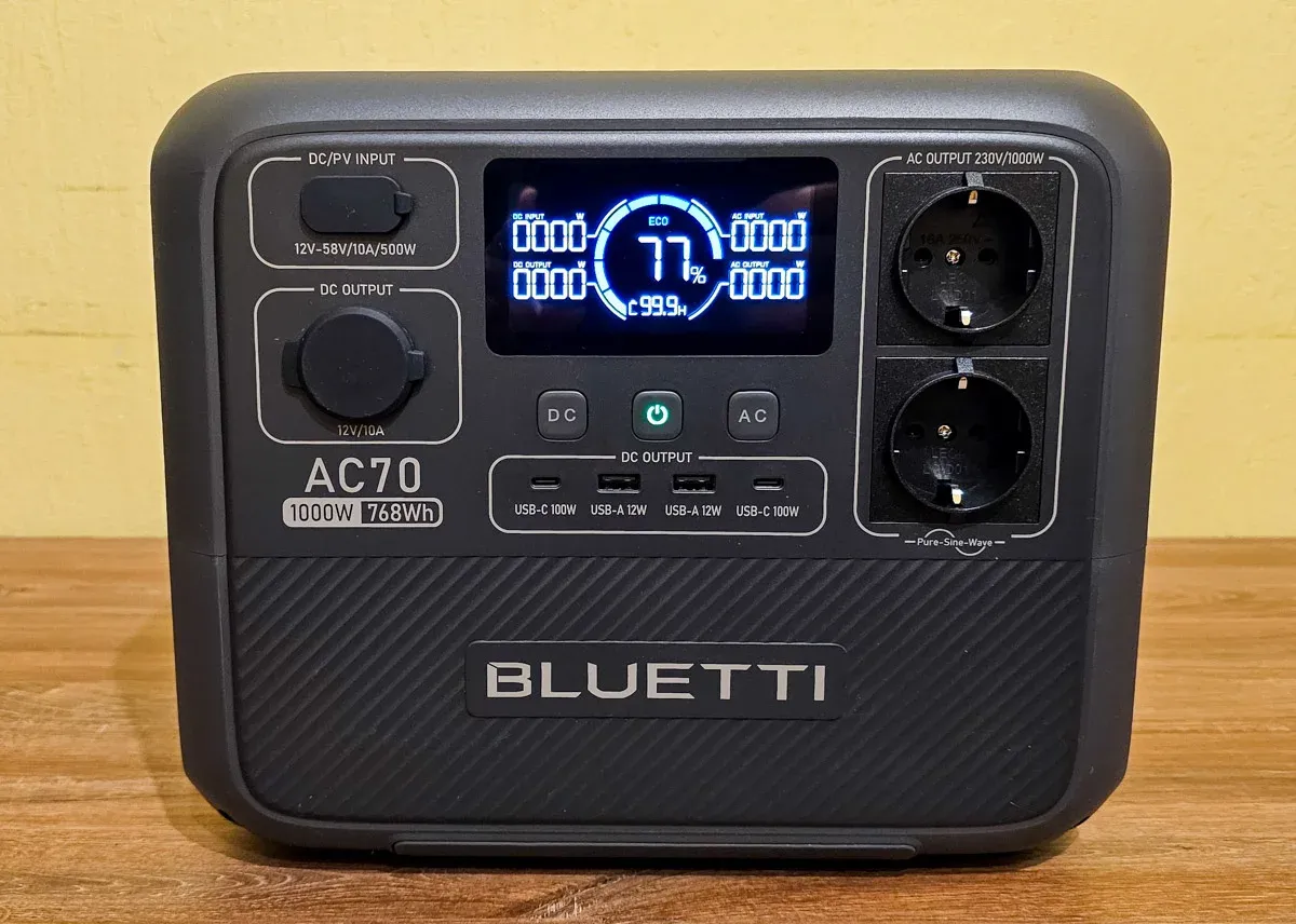AC70 port and outlet layout