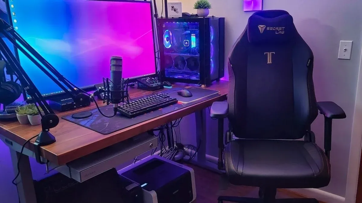 Secretlab Memorial Day Sale: Up to $129 Off Titan Evo and Magnus Pro