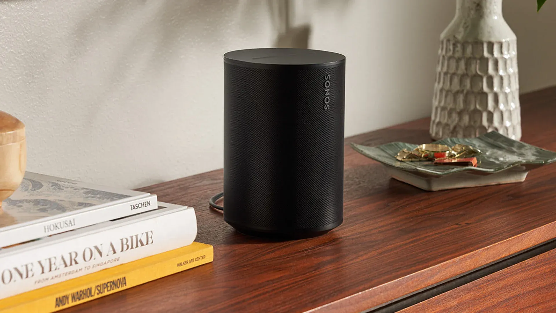 Sonos Era 100 Smart Speaker Hits $134 in Earth Day Sale