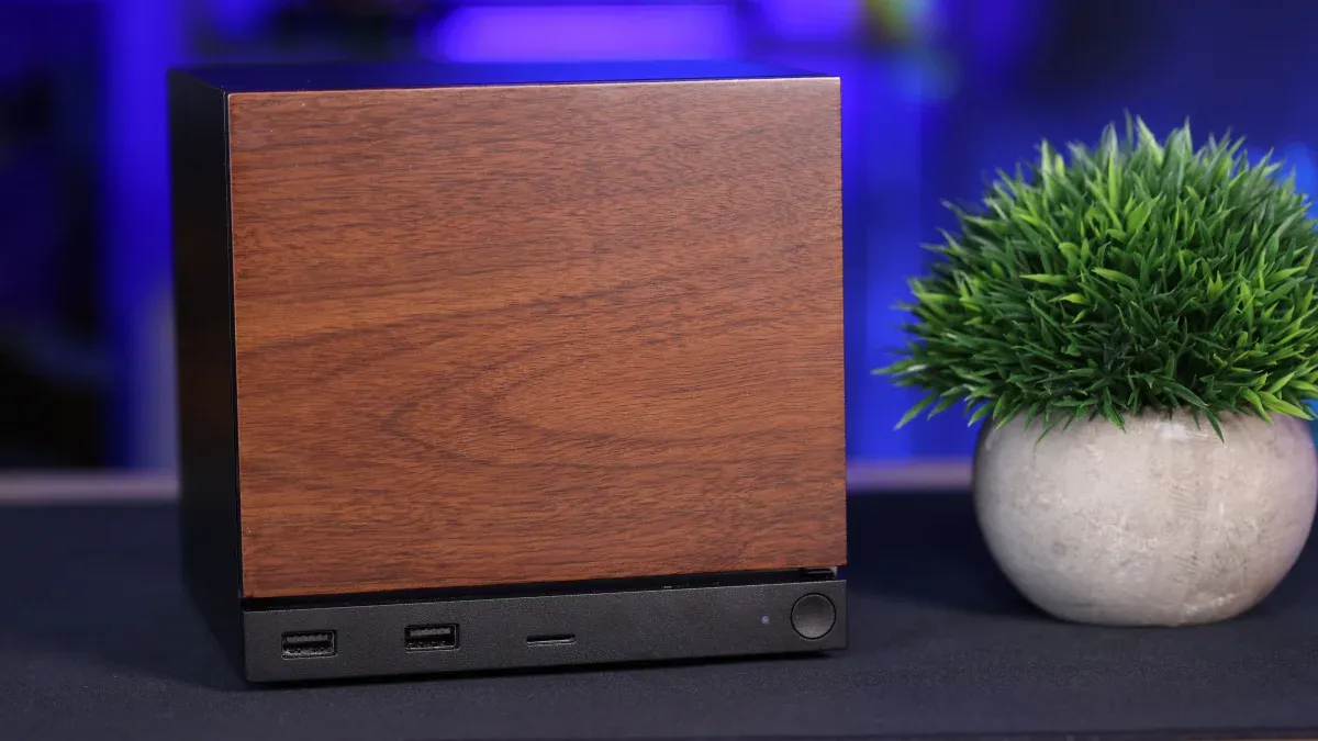 Steam Machine Preorders Hit eBay Before They Even Ship