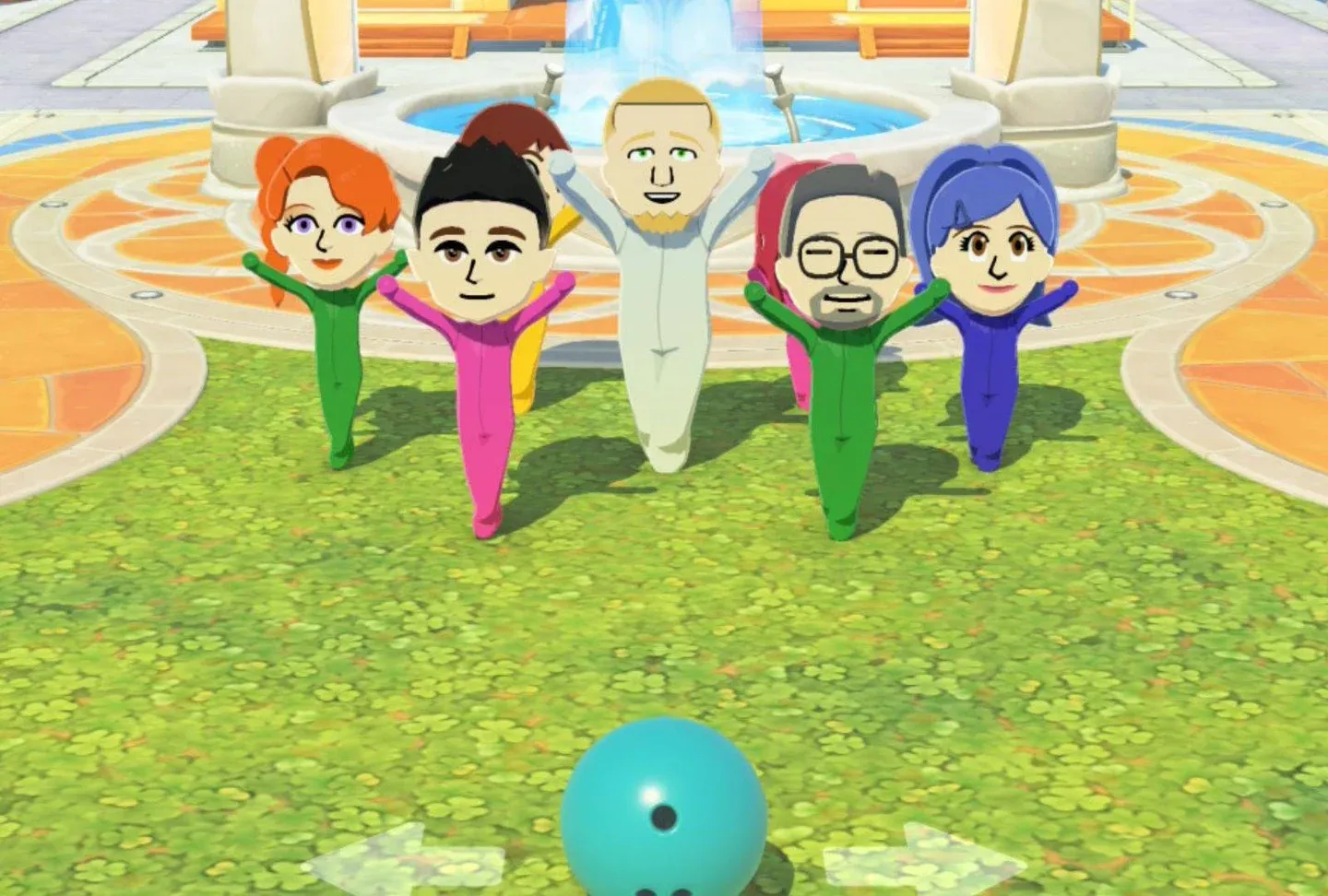 Five Miis as your pins