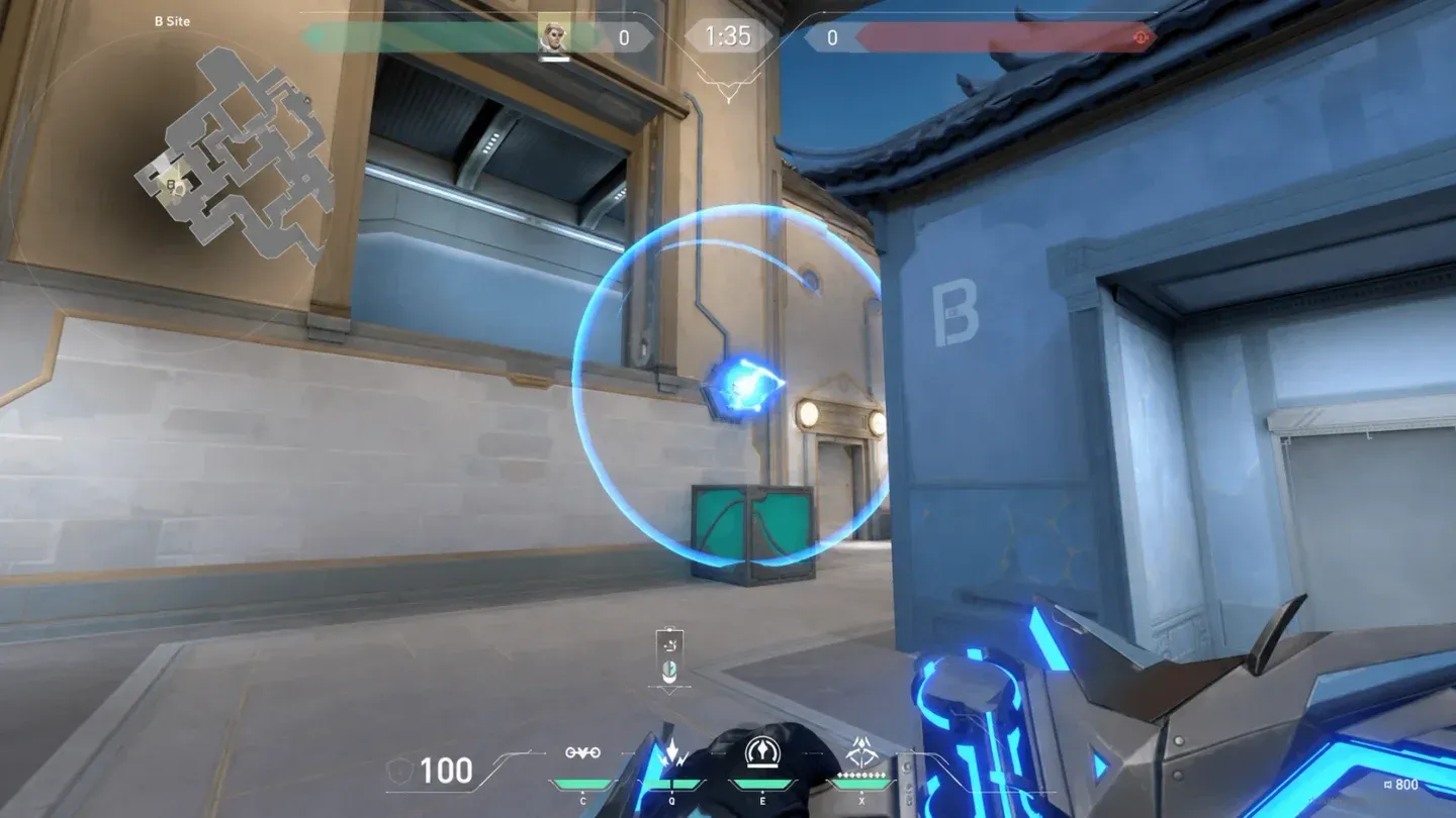 Summit full minimap layout