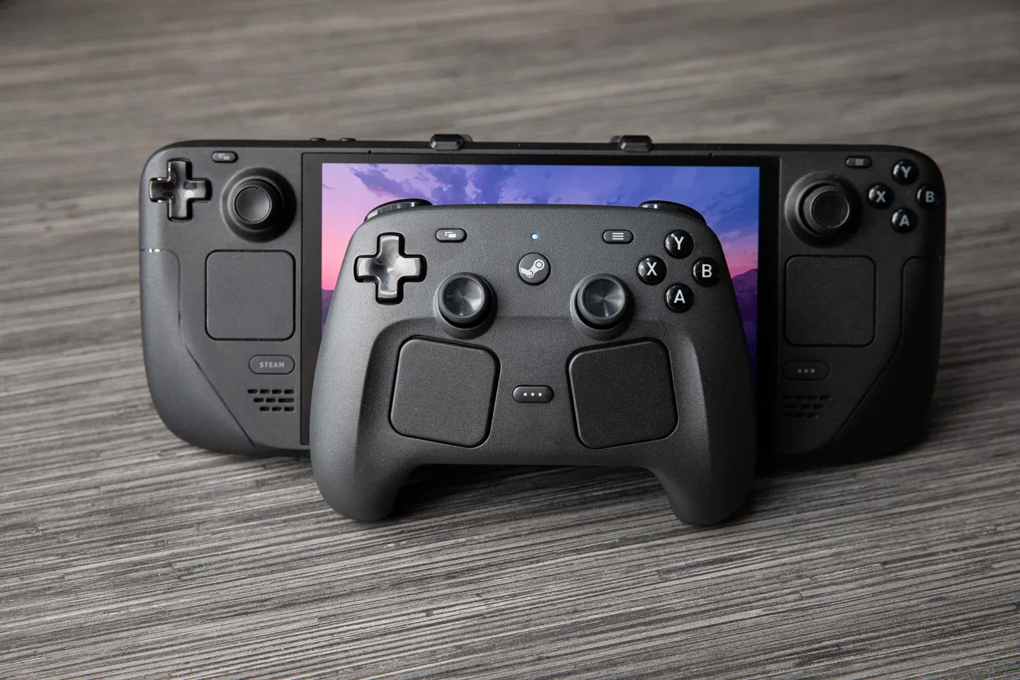 Steam Controller launched May 2026
