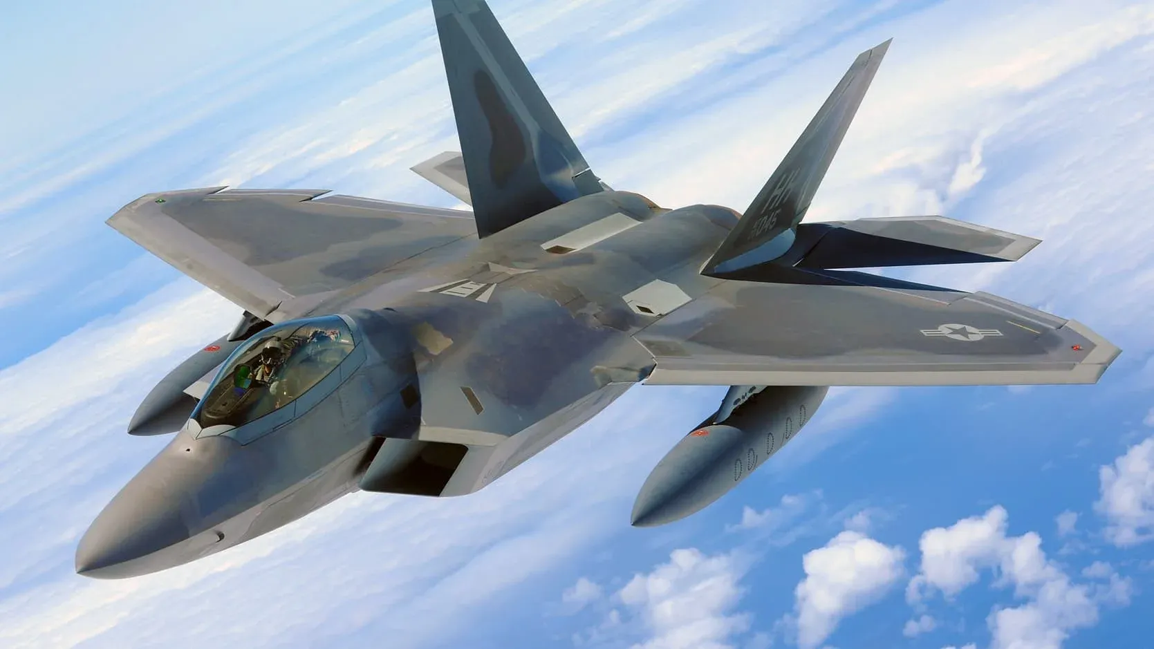 War Thunder Top-Tier-Luftkampf: F-22, F-15C GE und die aktuelle Meta